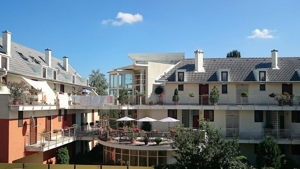 Feng Shui Wellness Apartmanhaz Хевиз Экстерьер фото